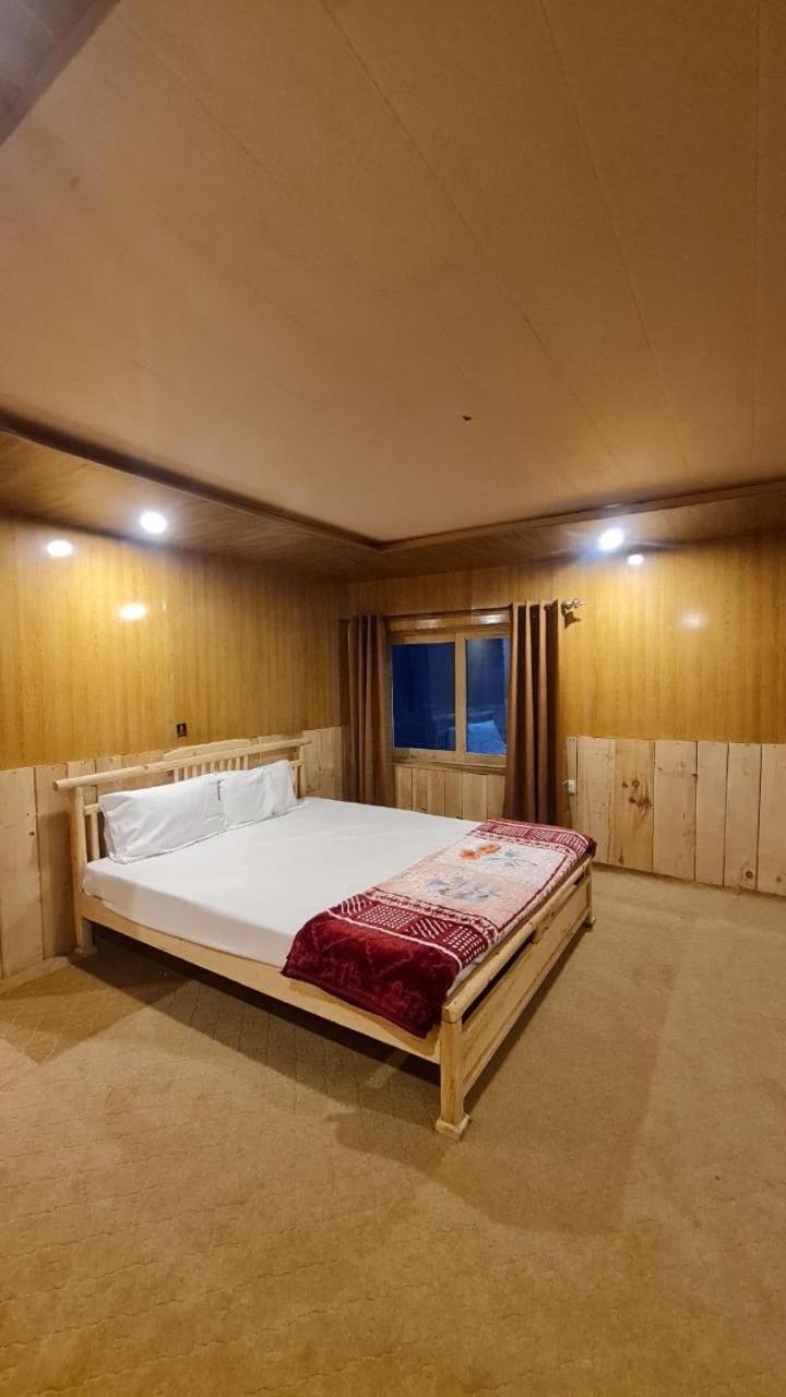 Pine Ridge Cottages Nathia Gali Esterno foto